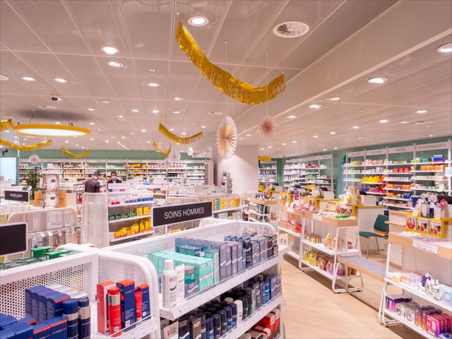 Angebote von Drogerien & Schönheit in Zürich | Sun Store flugblatt in Sun Store | 28.11.2022 - 1.12.2022